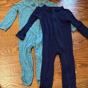 Kyte BABY Navy and Teal Rompers sz 6-12m